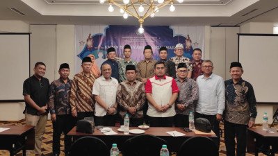 Post Photo