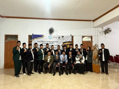 Post Photo