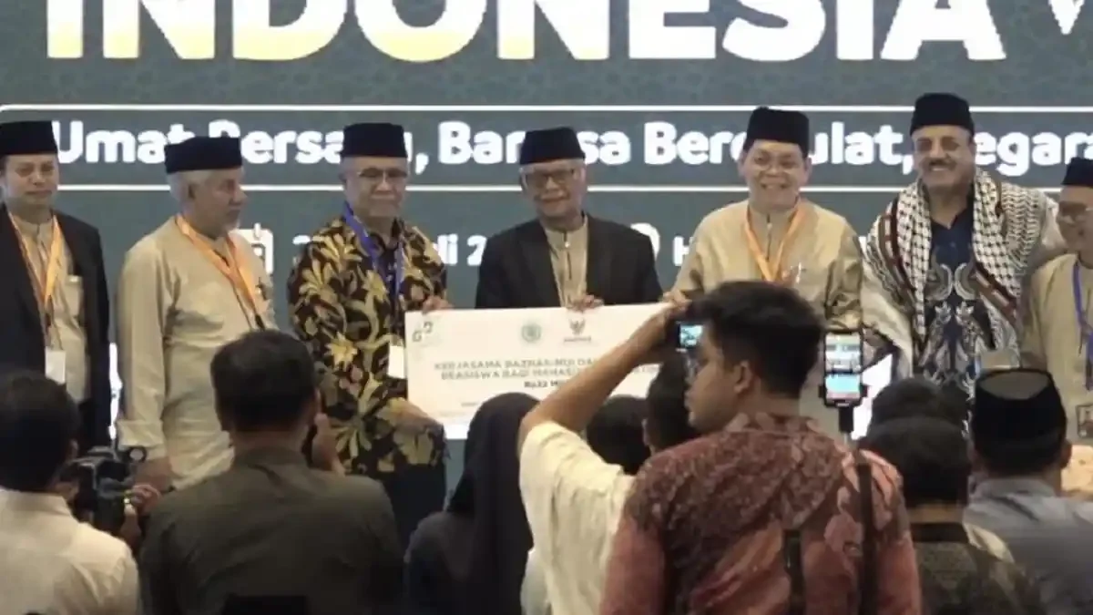 MUI dan BAZNAS Salurkan Beasiswa Rp22 Miliar untuk Mahasiswa Palestina di Indonesia