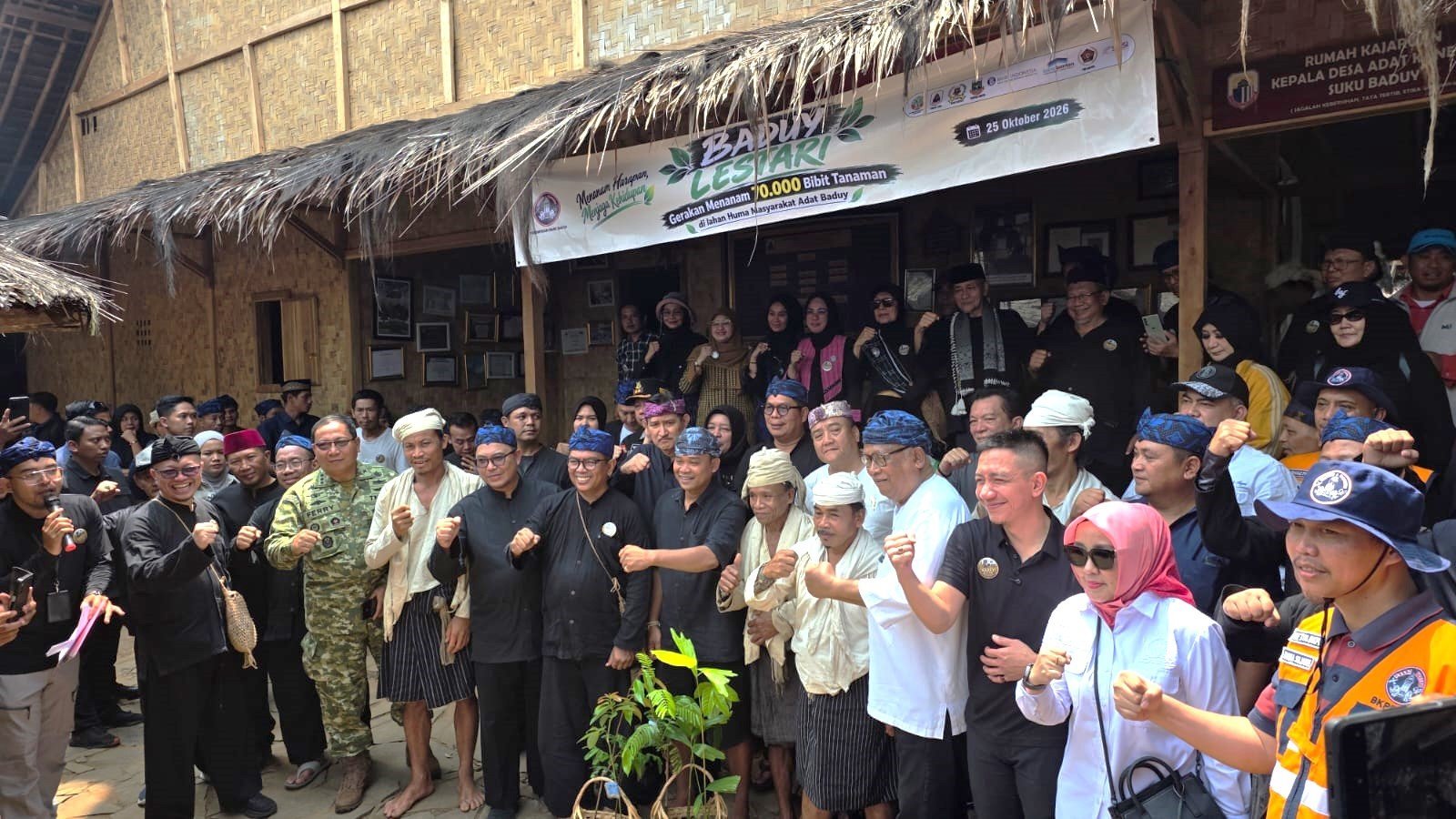 Andra Soni Dukung Gerakan Tanam 70 Ribu Pohon untuk Baduy Lestari