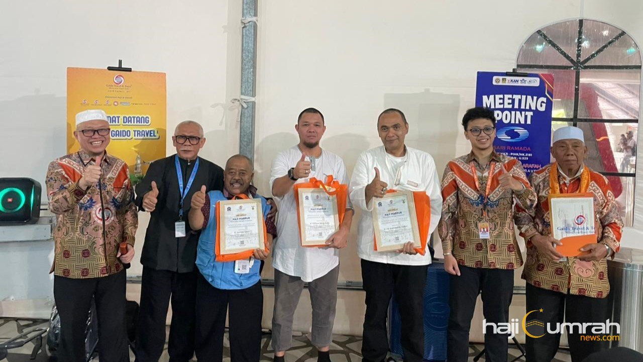 Jemaah Haji Khusus Konsorsium Sari Ramada Arafah dan Gaido Travel Tiba di Tanah Air